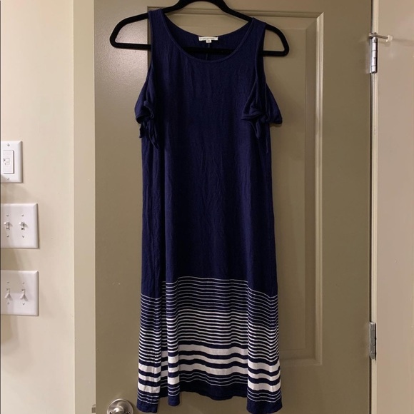 Max Studio Cold Shoulder Jersey knit Shift Dress - Picture 1 of 2
